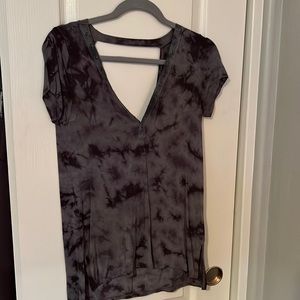 AE black and grey tie die tee with deep plunge